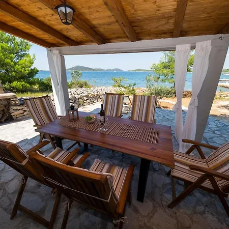 Guest house Fisherman's House Stani Murter