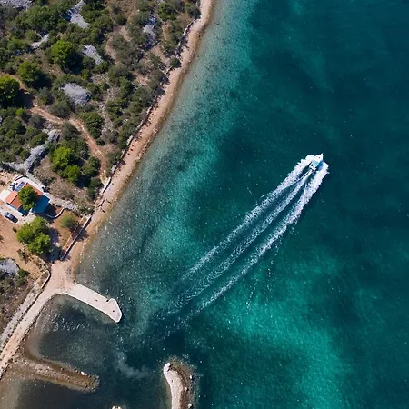 Fisherman's House Stani Guest house *
